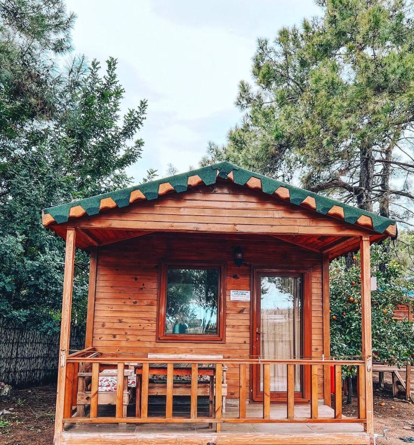 Secret Garden Hotel & Bungalows Чирали Екстериор снимка