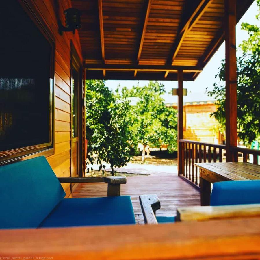 Secret Garden Hotel & Bungalows Чирали Екстериор снимка