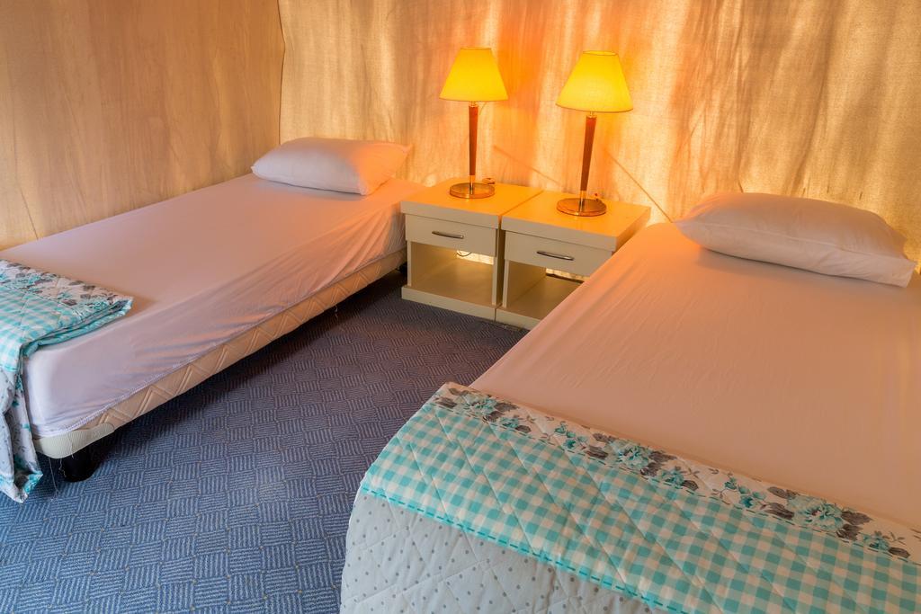 Secret Garden Hotel & Bungalows Чирали Стая снимка
