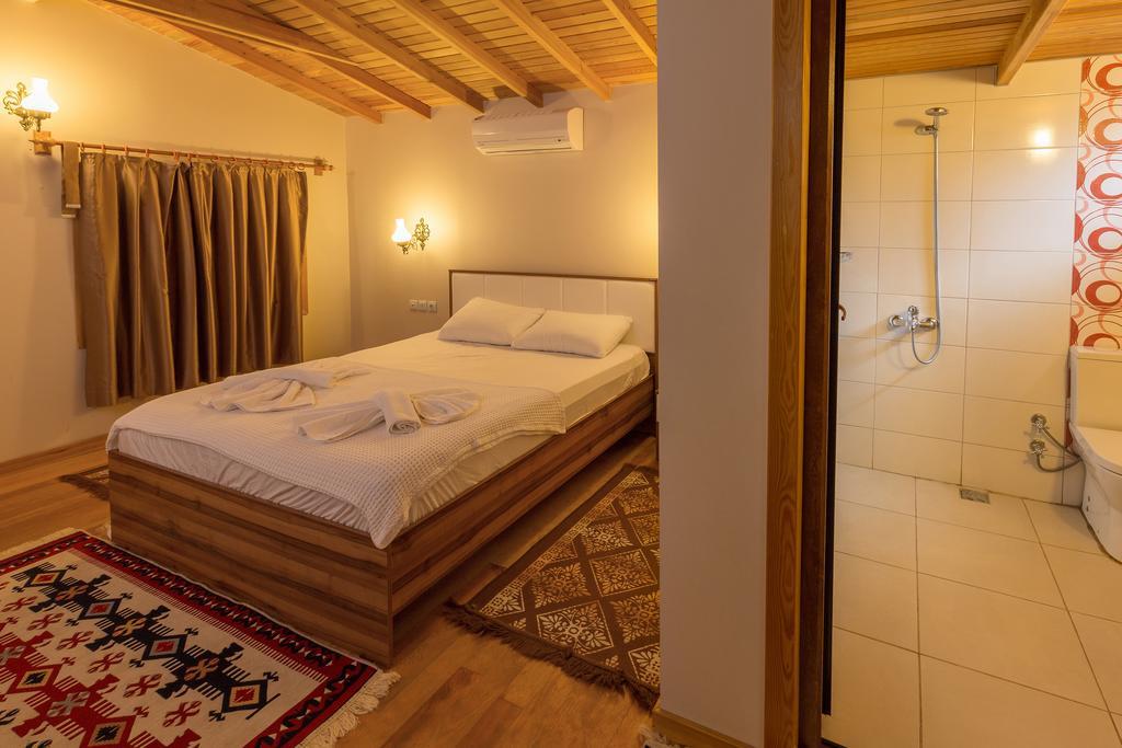Secret Garden Hotel & Bungalows Чирали Стая снимка