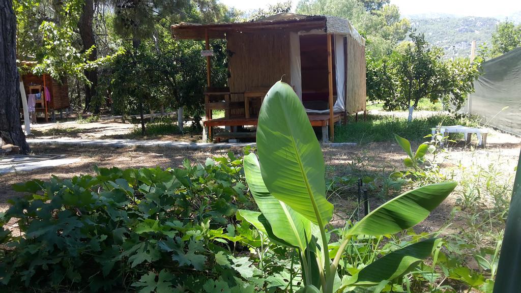Secret Garden Hotel & Bungalows Чирали Екстериор снимка