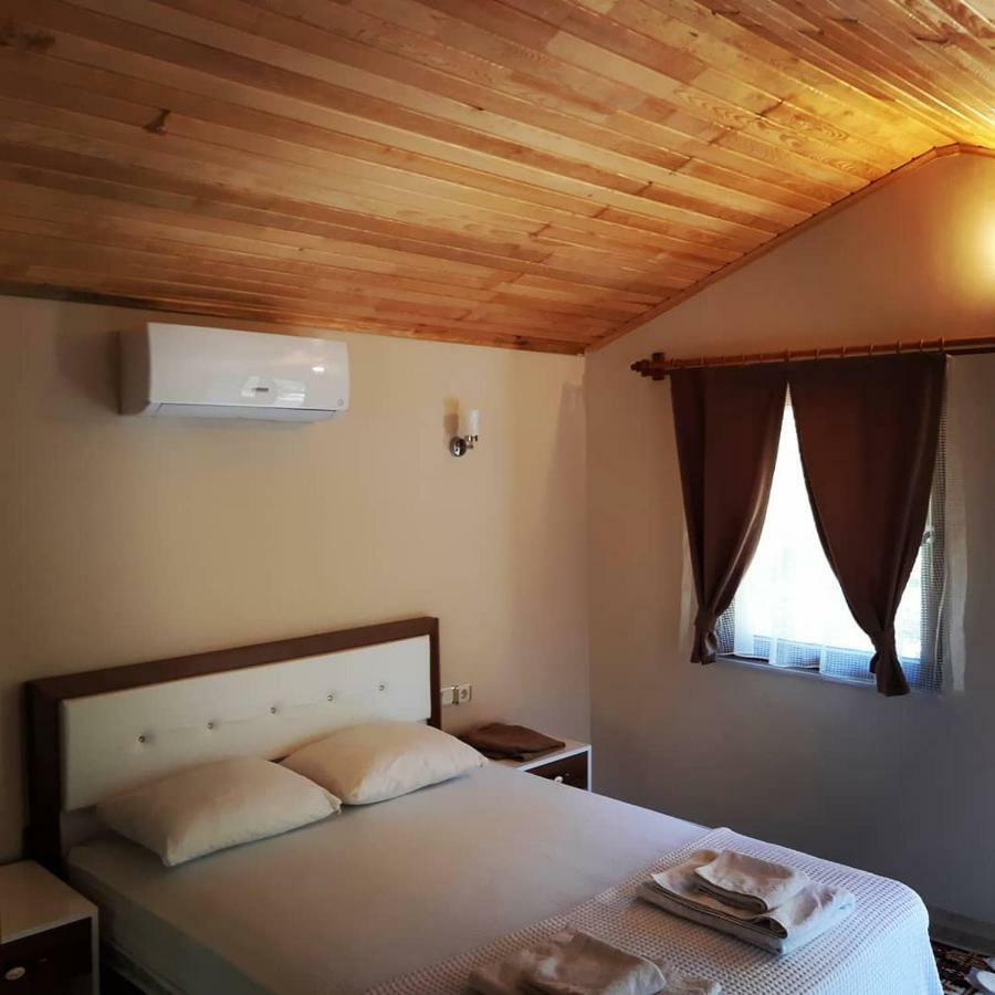 Secret Garden Hotel & Bungalows Чирали Екстериор снимка