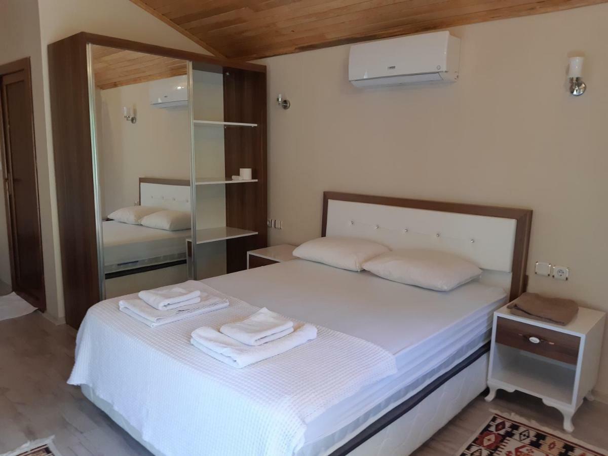 Secret Garden Hotel & Bungalows Чирали Екстериор снимка